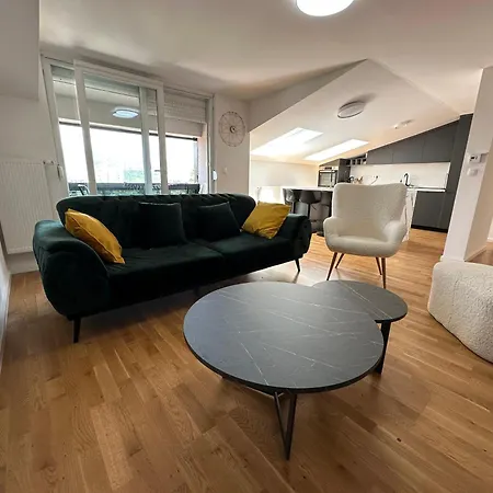Apartment Lejna By Ben&Co Apartman Szarajevó